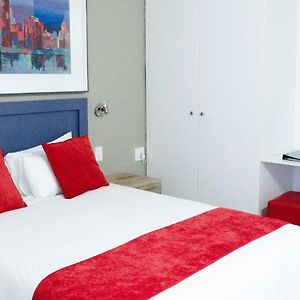 One Bedroom Apartment Sea View Balcony